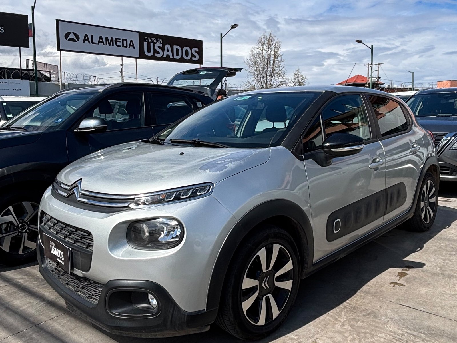 Citroën C3 HB 1.2 2017 - Foto 3 de 5