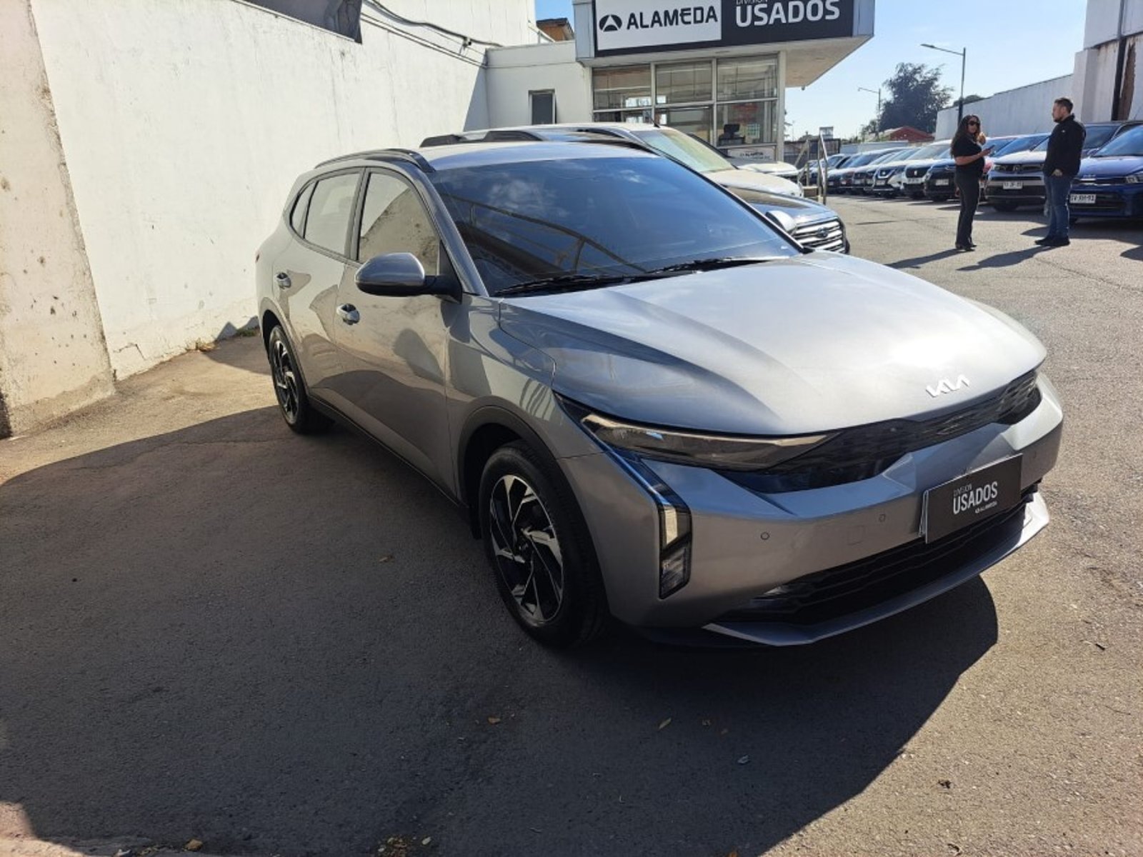 Kia K3 CROSS EX MPI 1.6 2025 - Foto 3 de 9