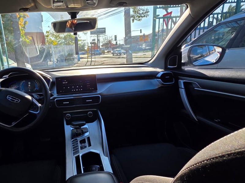 Geely COOLRAY 1.5 AUT 2023 - Imagen 8 de 9