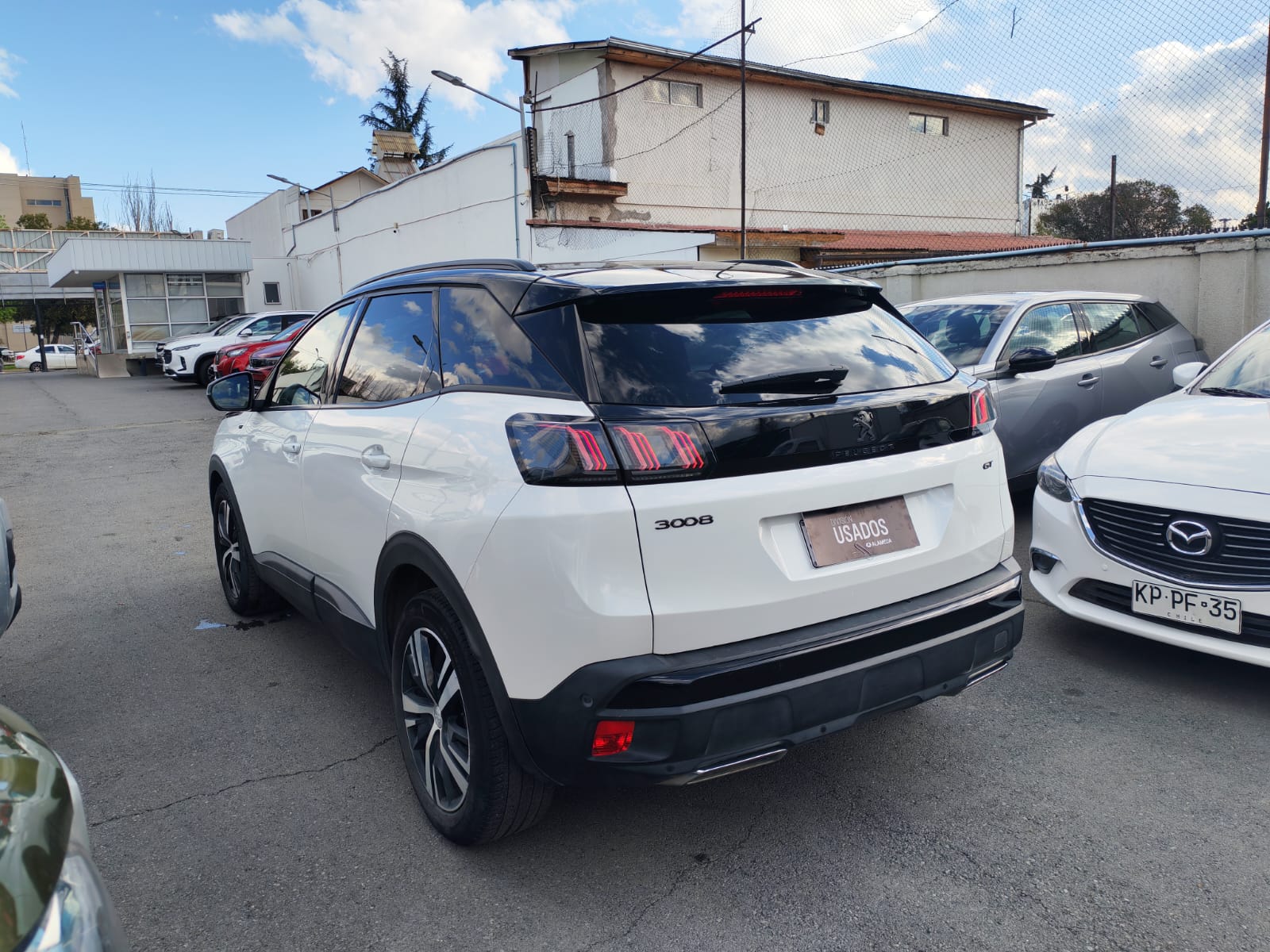 Peugeot 3008 PURETECH 180 EAT8 1.6 AUT 2023 - Imagen 3 de 8