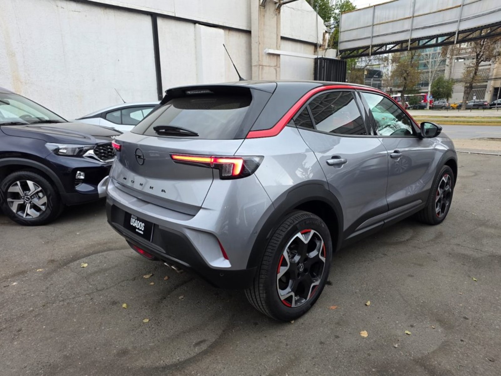 Opel MOKKA 1.2T AUT 2024 - Foto 4 de 8