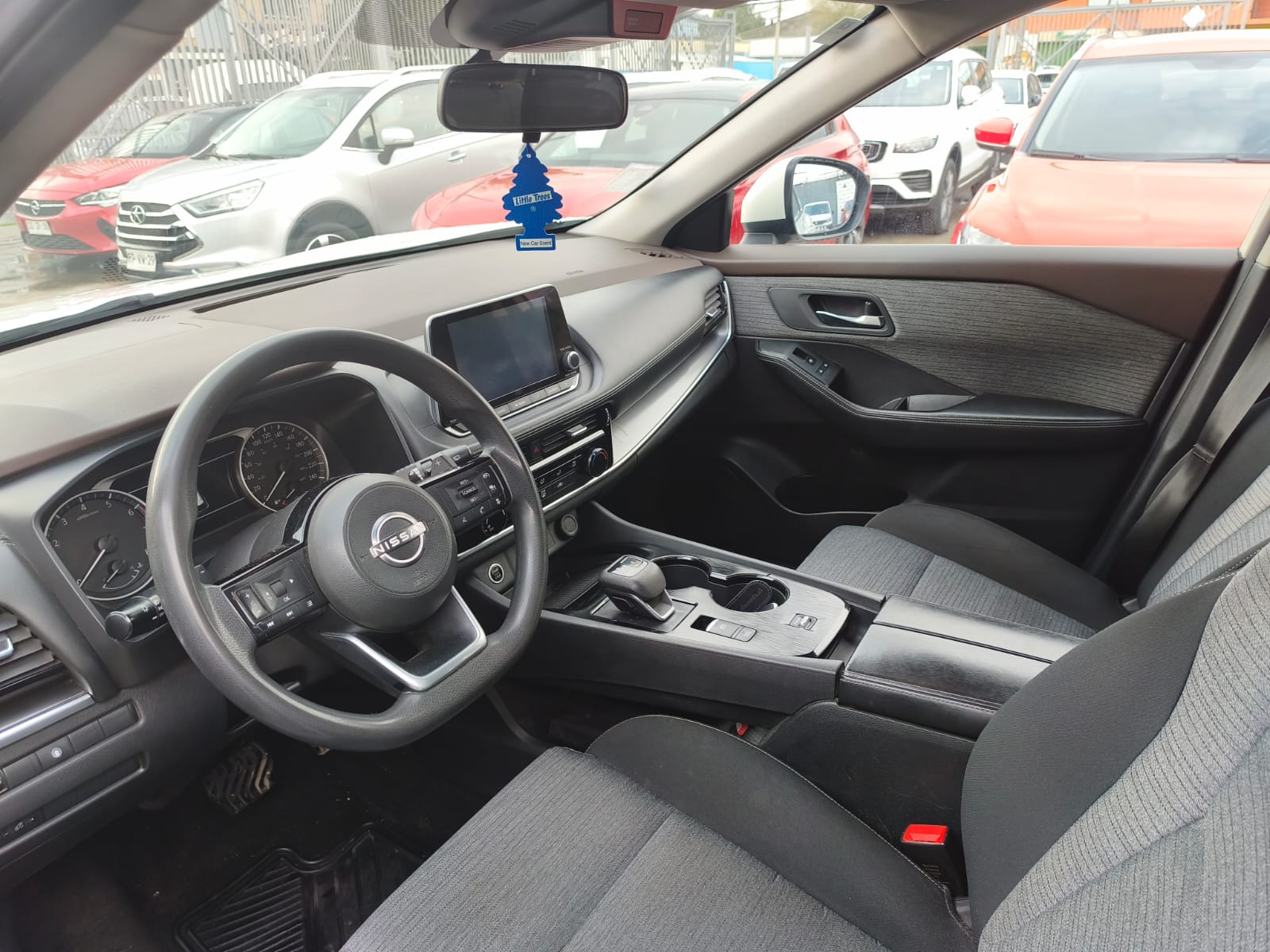 Nissan X TRAIL 4X2 7P CVT 2.5 2023 - Imagen 5 de 10