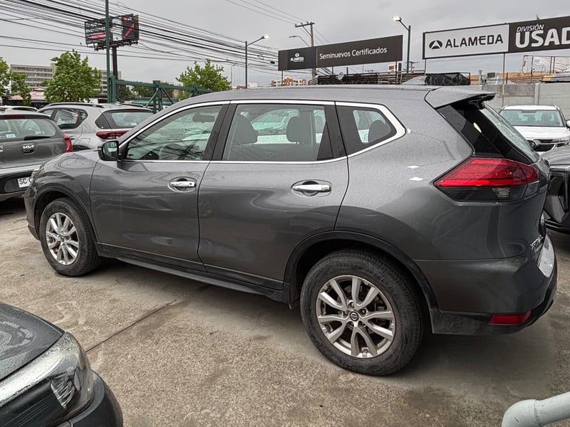 Nissan X TRAIL T32 CVT 2.5 AUT 2021 - Imagen 5 de 6