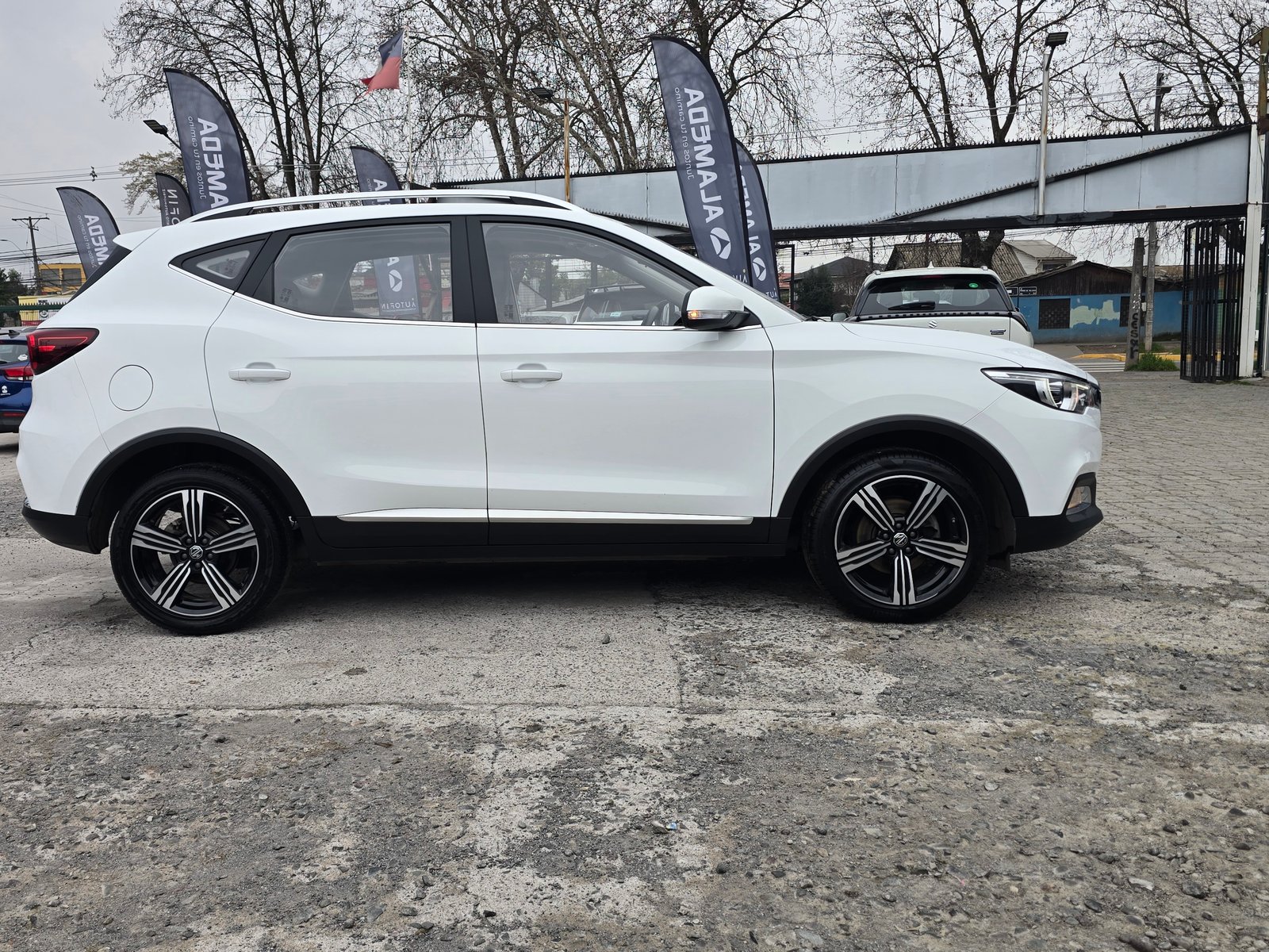 MG ZS 1.5L AUT 2023 - Foto 4 de 12