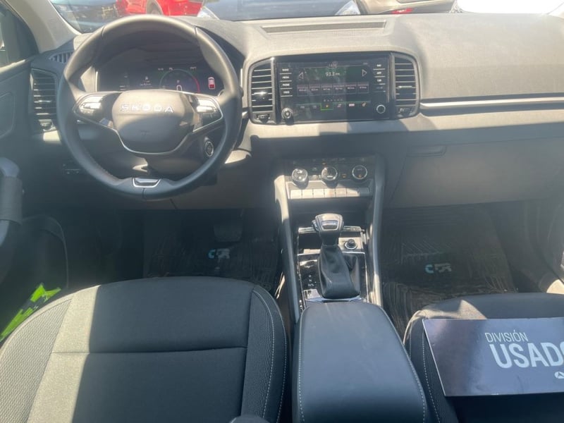 Skoda KAROQ TSI 1.4 AUT 2025 - Imagen 4 de 6