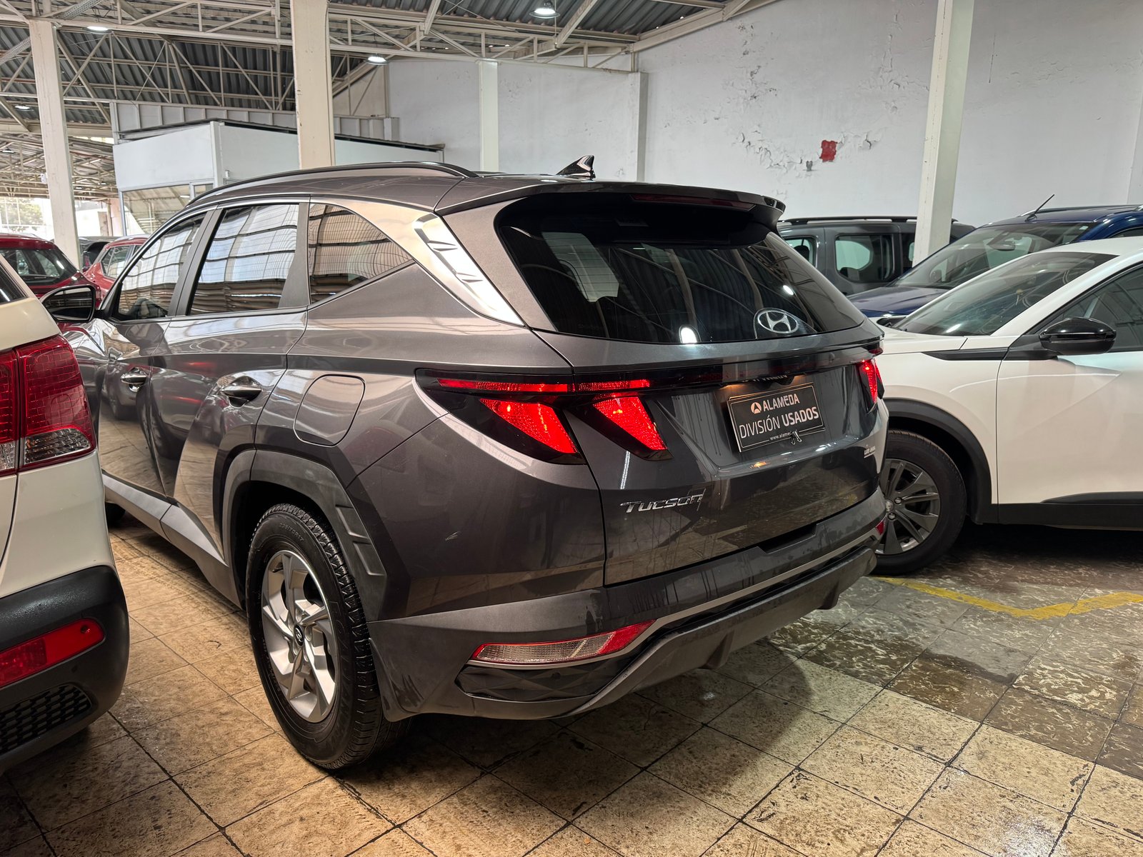 Hyundai TUCSON NX4 2.0 AUT 2023 - Foto 3 de 9