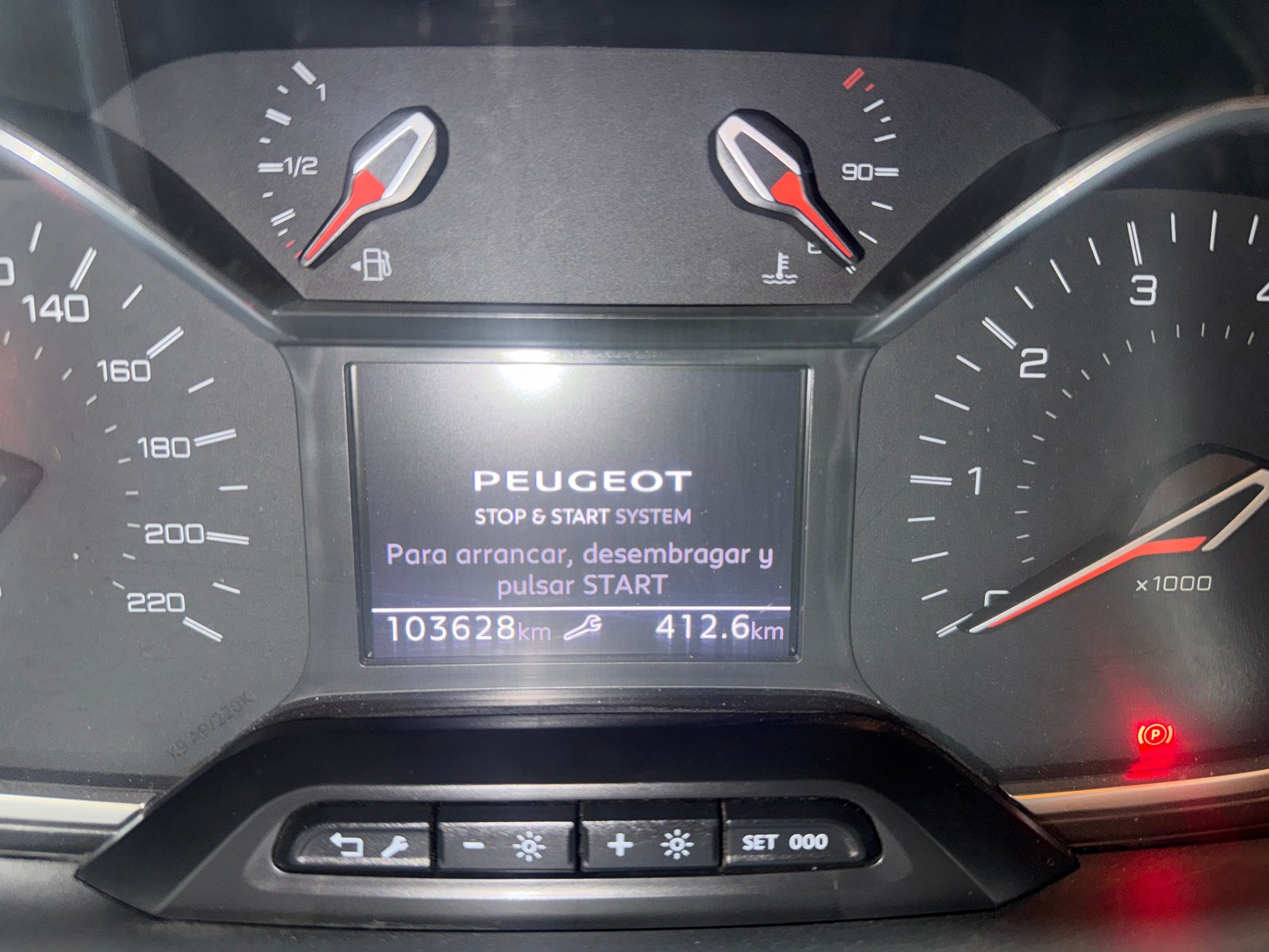 Peugeot RIFTER BLUEHDI 130 1.5 2022 - Imagen 8 de 9