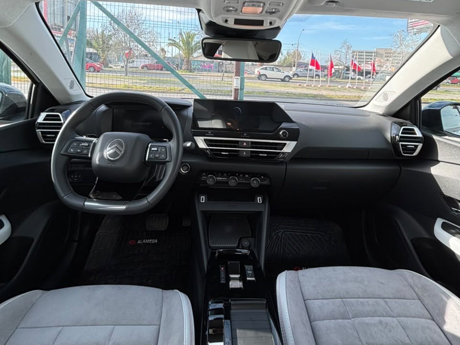 Citroën C4 MHEV 1.2 AUT 2026 - Foto 4 de 6
