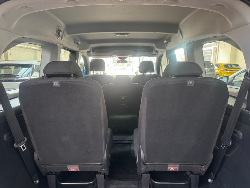 Citroën BERLINGO MULTISPACE BLUEHDI XL 1.5 2022 - Imagen 5 de 9