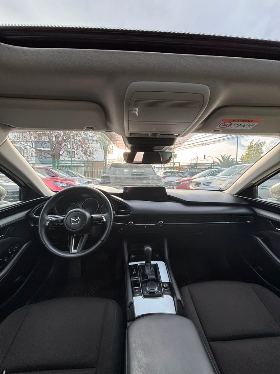 Mazda 3 2WD 2.0 AUT 2025 - Imagen 3 de 7