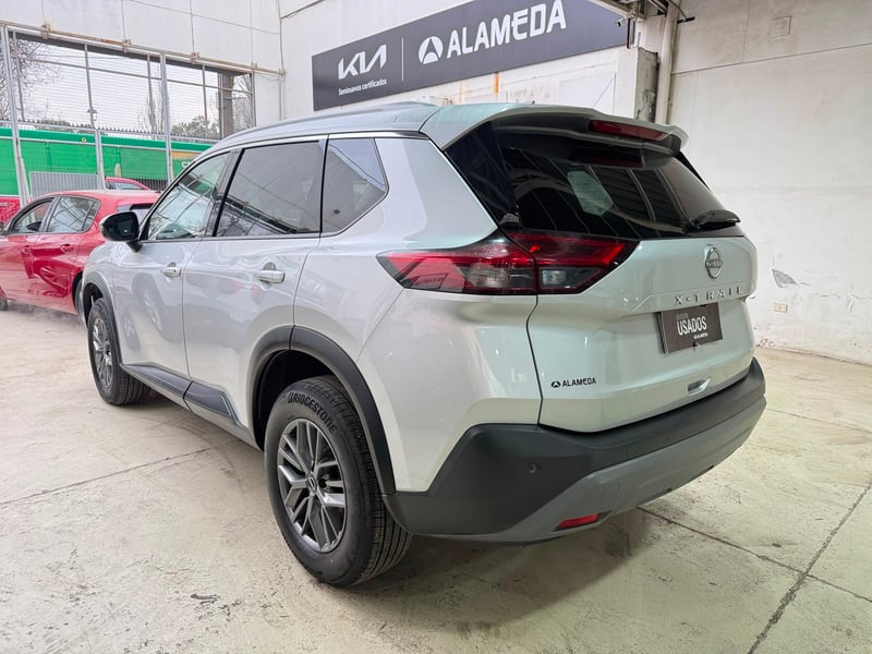 Nissan X TRAIL 4X2 7P CVT 2.5 2023 - Imagen 5 de 9