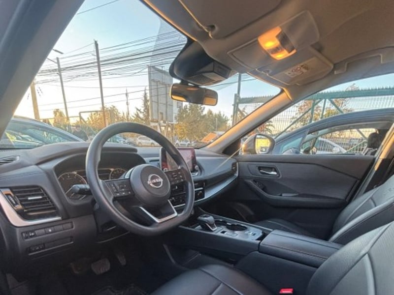 Nissan X TRAIL 2WD 2.5 AUT 2026 - Imagen 3 de 4