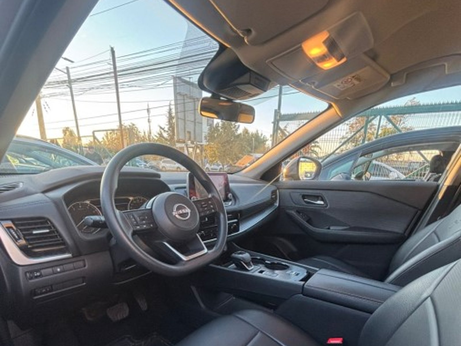 Nissan X TRAIL 2WD 2.5 AUT 2026 - Foto 3 de 4