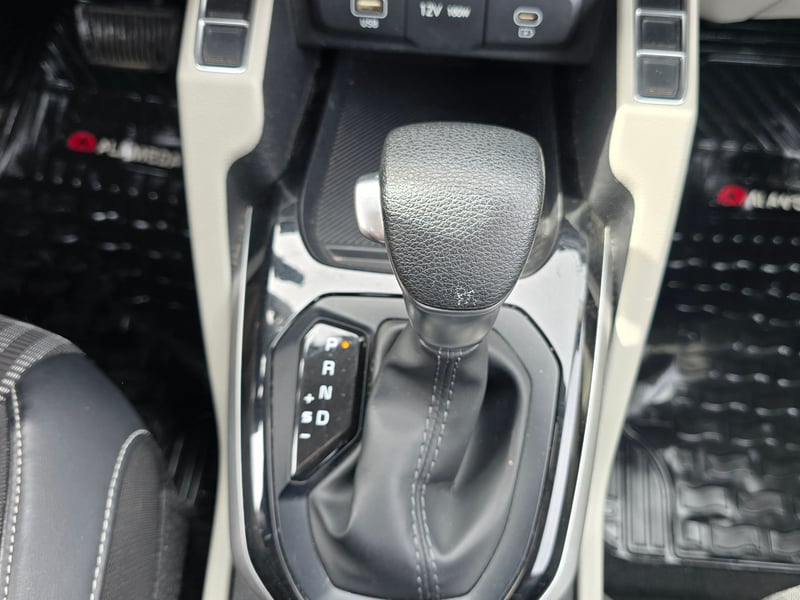 Kia CARENS EX 1.4 AUT 2024 - Imagen 7 de 8