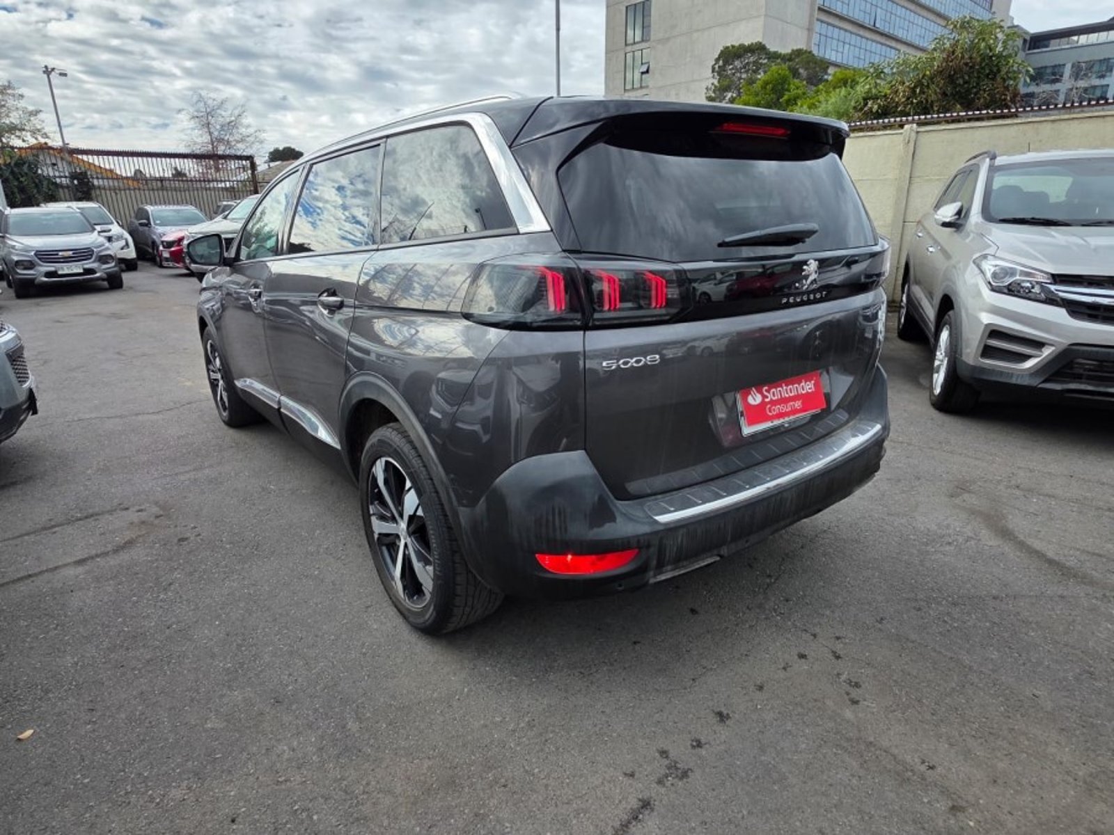 Peugeot 5008 BLUEHDI 130 1.5 AUT 2023 - Imagen 7 de 7