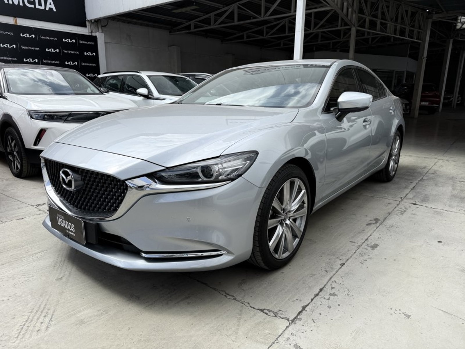 Mazda 6 HIGH PLUS 2.5 AUT 2025 - Foto 2 de 9