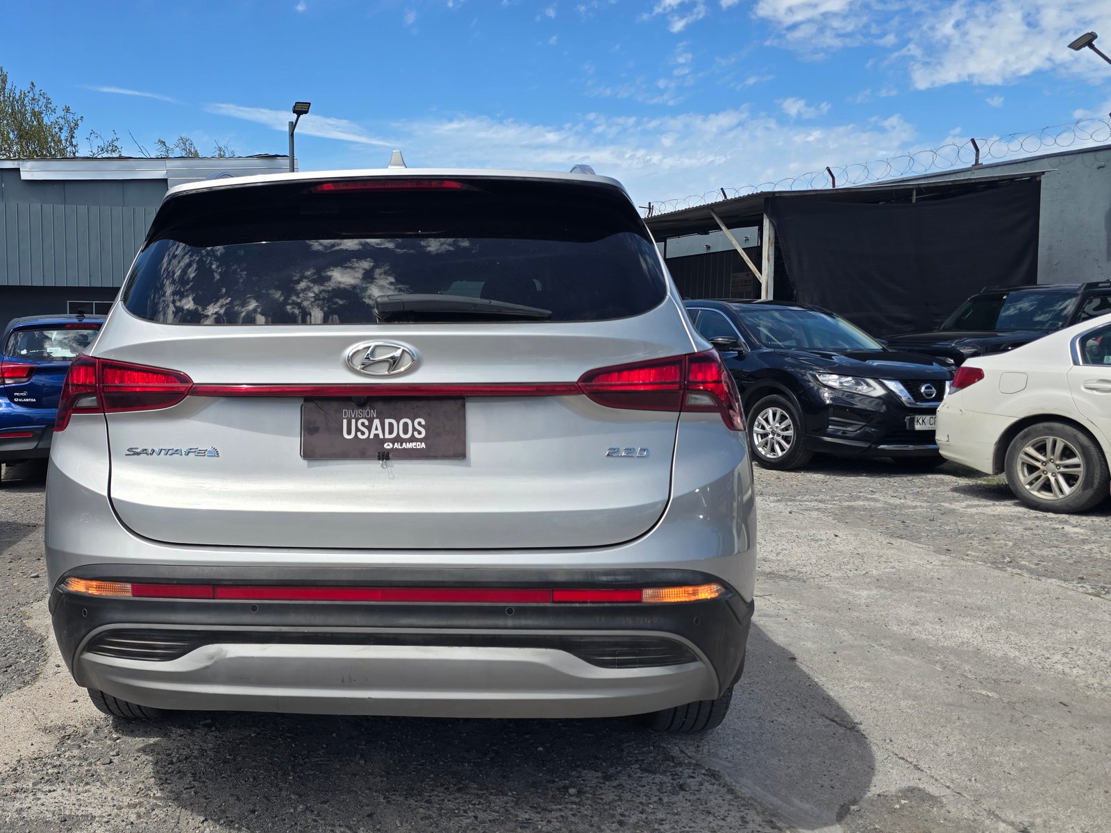 Hyundai SANTA FE TM CRDI 2.2 AUT 2023 - Foto 4 de 18