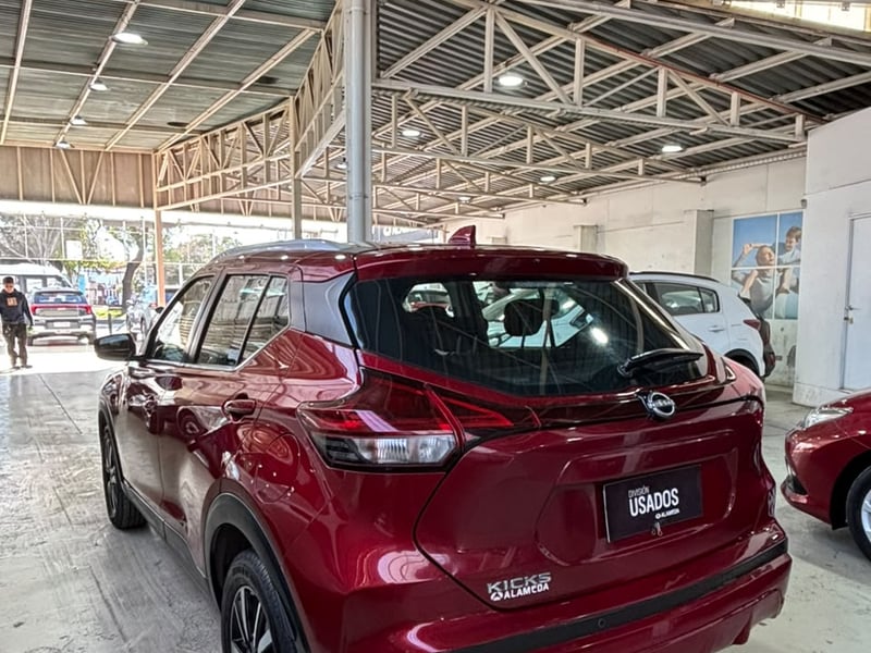 Nissan KICKS MT 1.6 2023 - Imagen 4 de 6