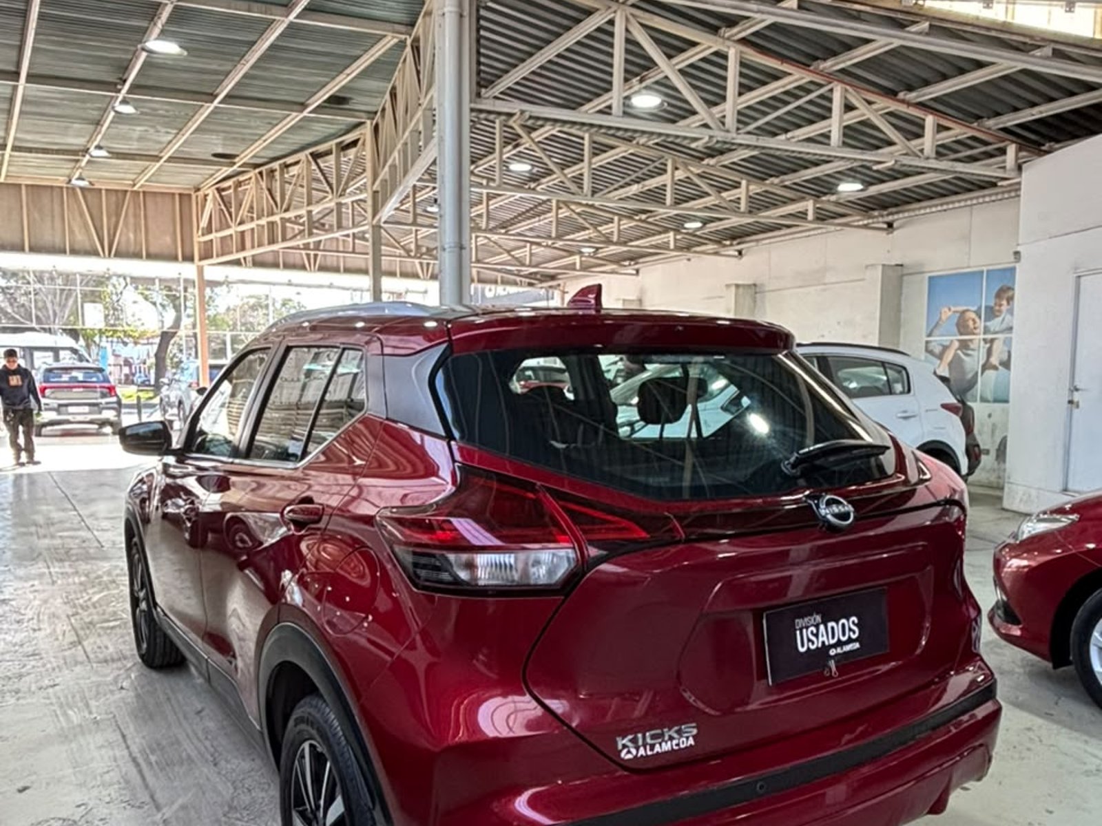 Nissan KICKS MT 1.6 2023 - Foto 4 de 6