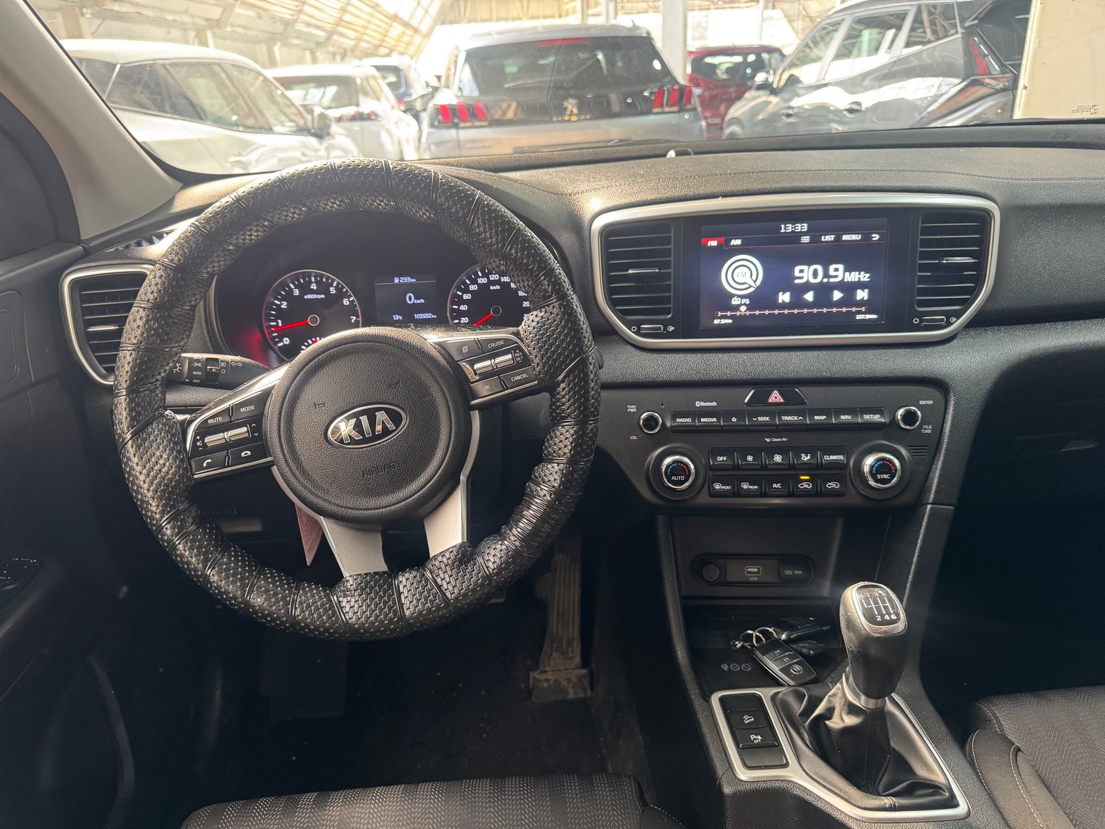 Kia SPORTAGE LX 2.0 2019 - Imagen 9 de 10