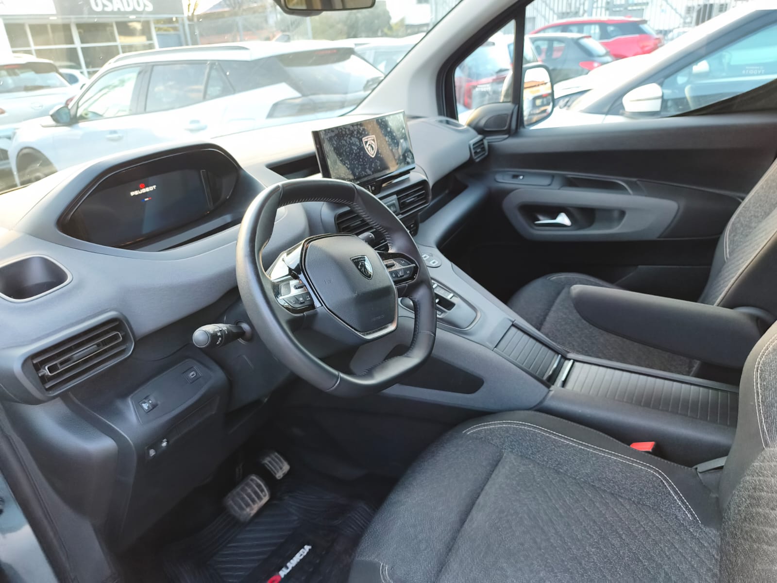 Peugeot RIFTER ALLURE 1.5 2026 - Imagen 6 de 11