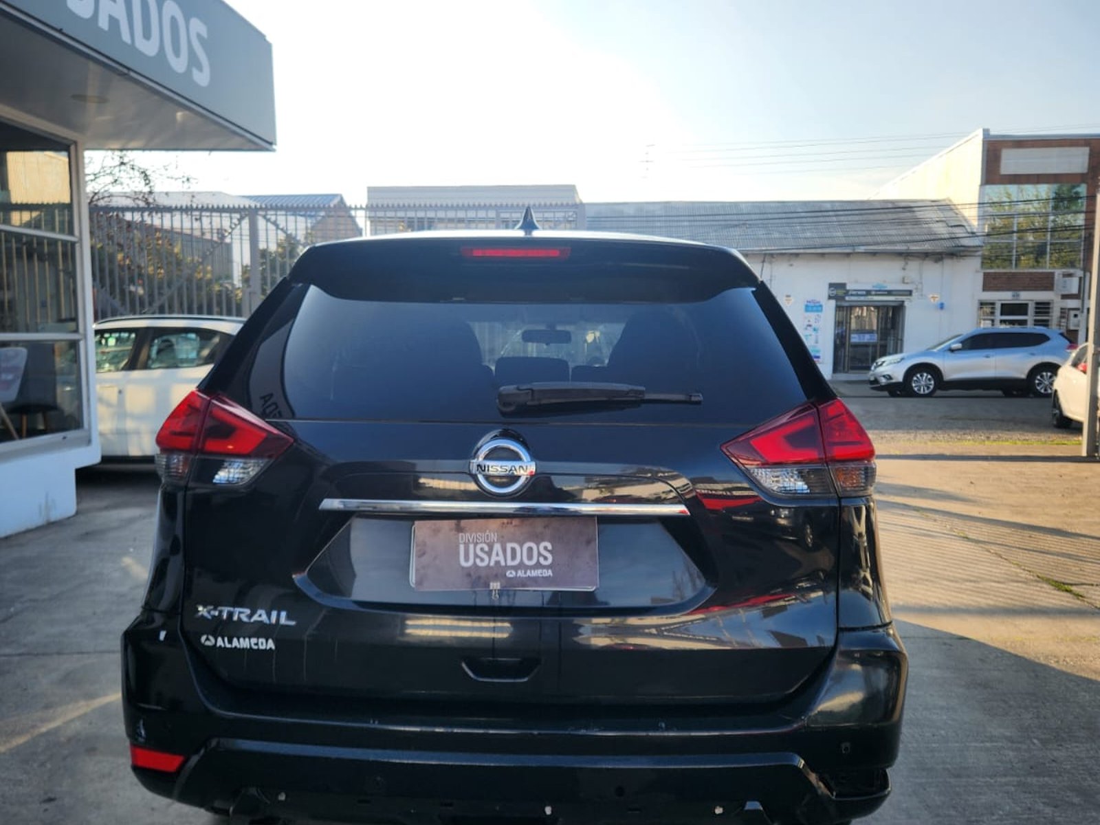 Nissan X TRAIL SENSE 2.5 AUT 2018 - Foto 4 de 7