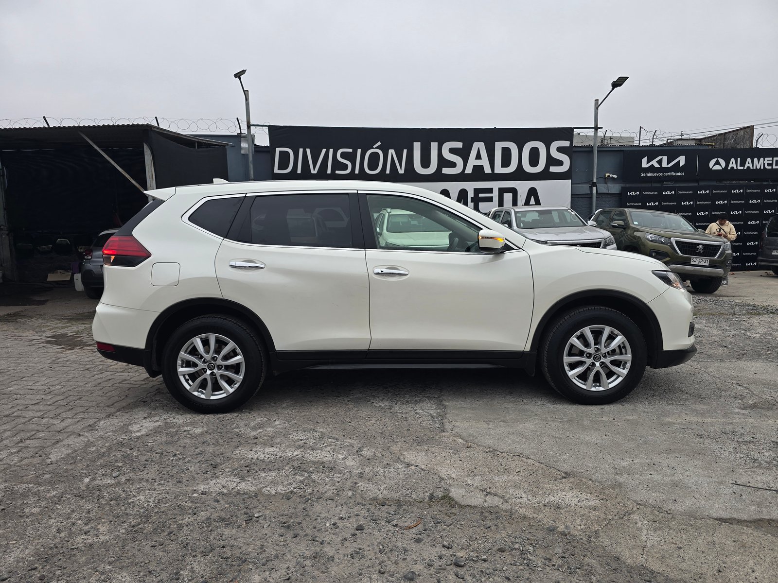 Nissan X TRAIL SENSE 2.5 2021 - Imagen 14 de 18