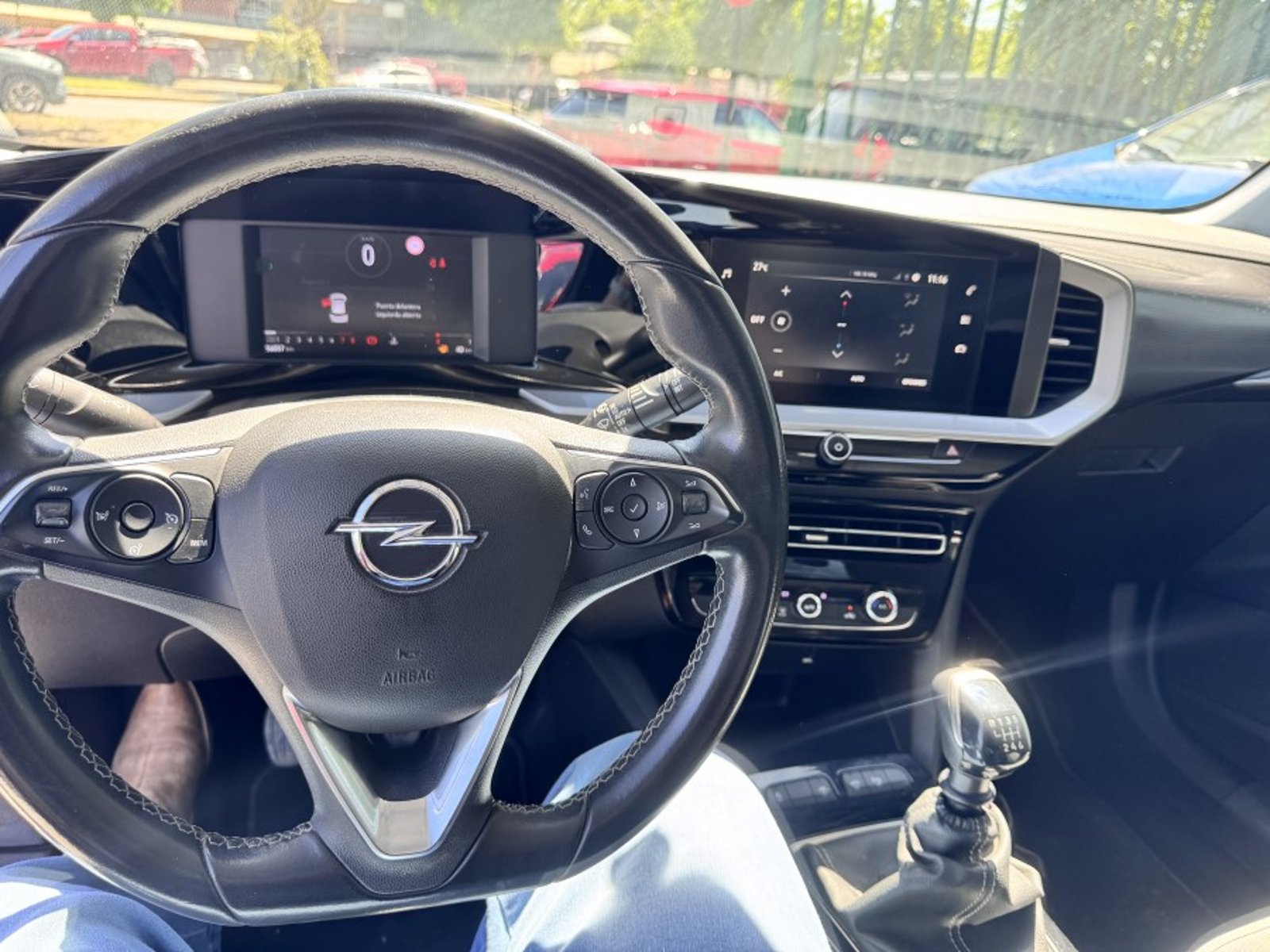 Opel MOKKA 1.2T 2023 - Imagen 6 de 11
