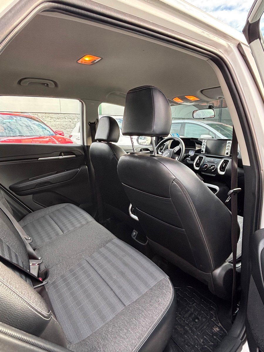 Kia SONET EX 1.5 2024 - Imagen 5 de 5