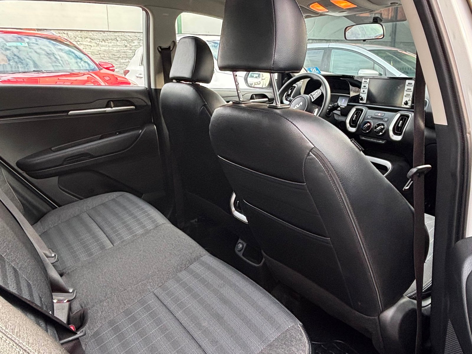 Kia SONET EX 1.5 2024 - Foto 5 de 5