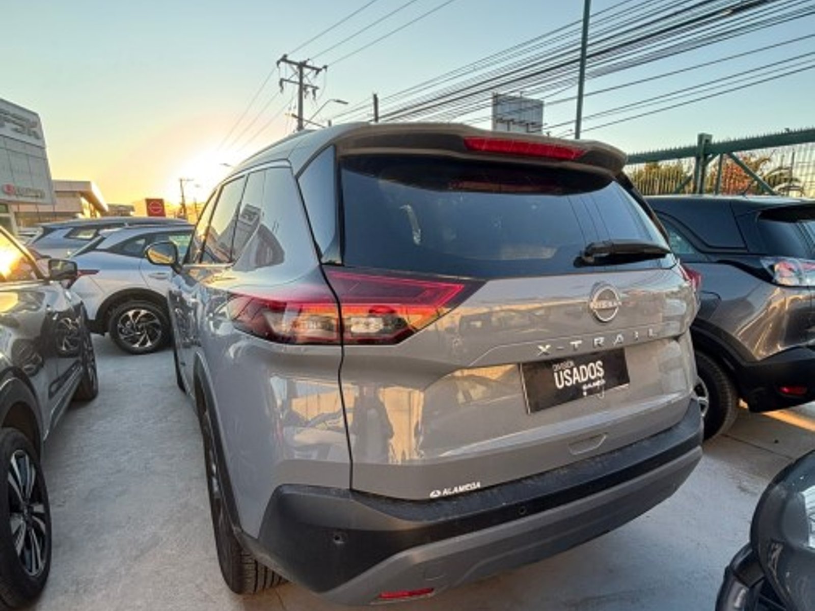 Nissan X TRAIL 2WD 2.5 AUT 2026 - Foto 2 de 4