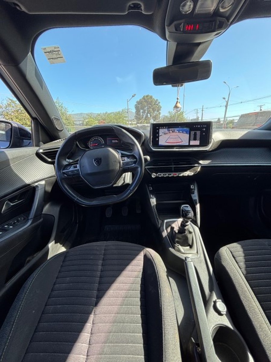 Peugeot 2008 ACTIVE 130 1.2 2025 - Imagen 5 de 9