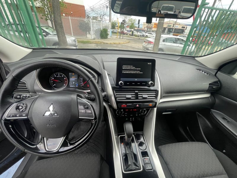 Mitsubishi ECLIPSE CROSS RT 1.5 AUT 2026 - Imagen 8 de 10