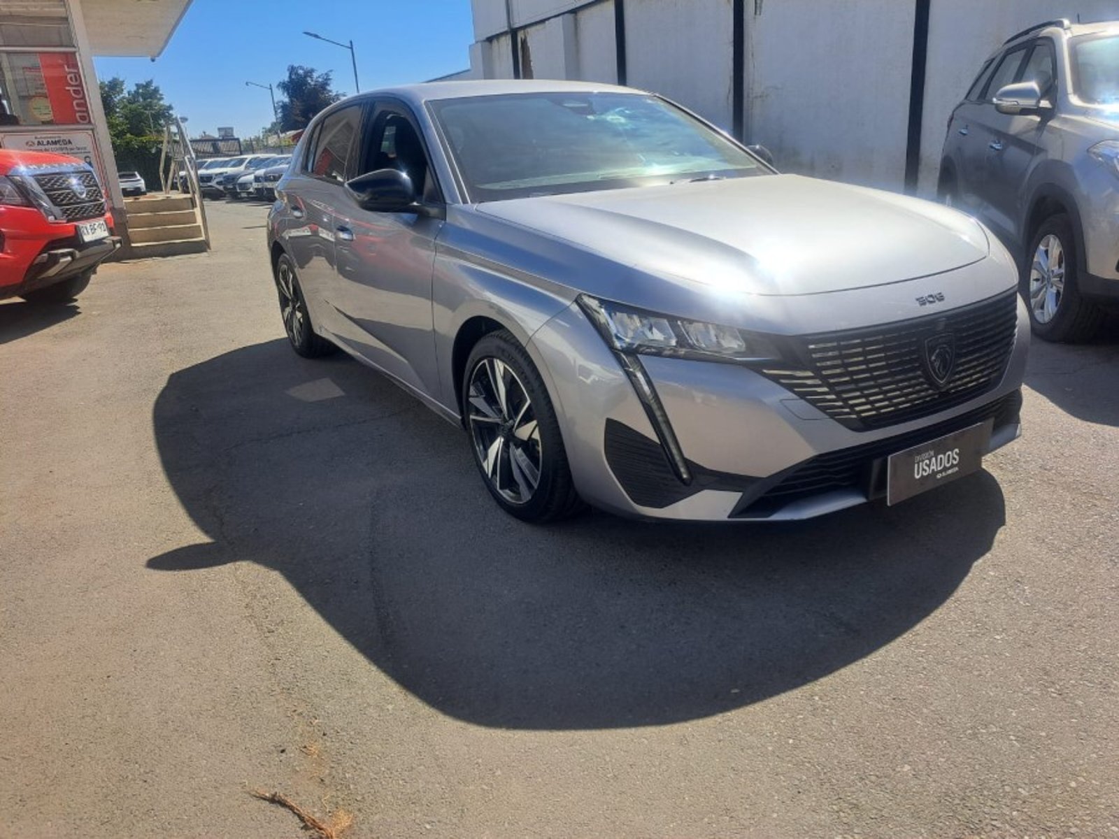 Peugeot 308 1.2 2024 - Foto 4 de 9
