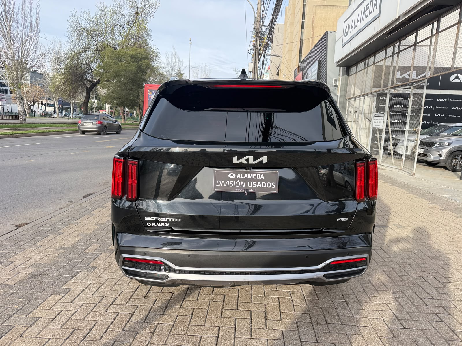 Kia SORENTO 4X4 2.5 AT 2024 - Imagen 4 de 16