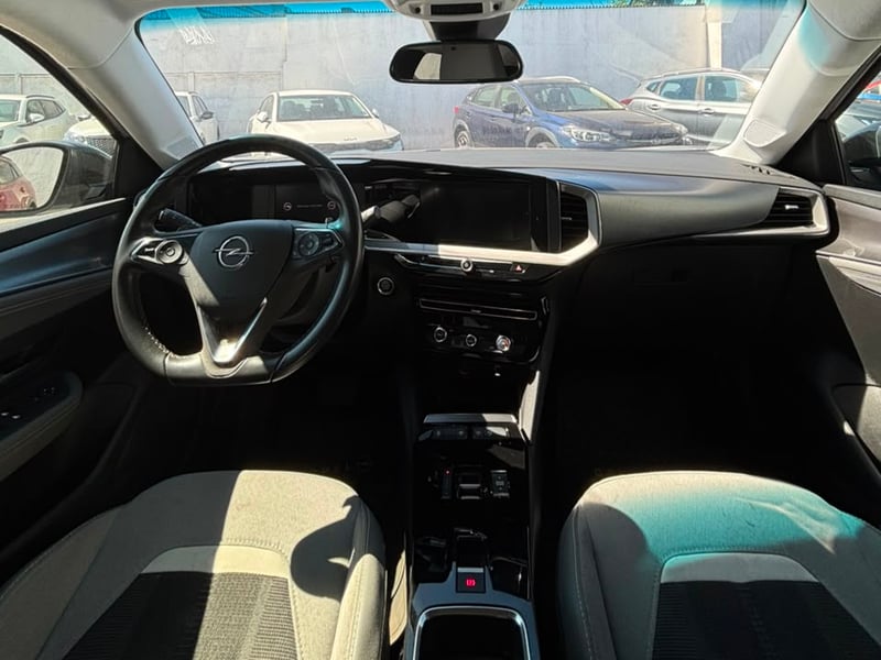 Opel MOKKA 1.2T AUT 2024 - Imagen 5 de 6