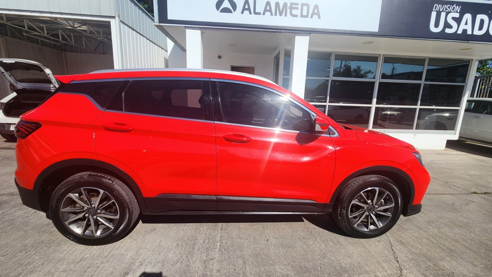 Geely COOLRAY 1.5 AUT 2023 - Imagen 7 de 8