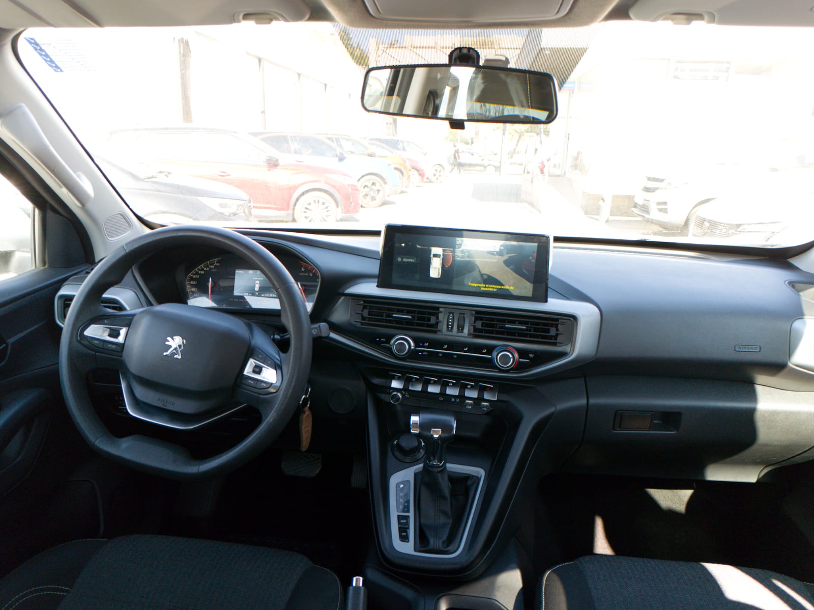 Peugeot LANDTREK BLUEHDI 4X4 2.2 AUT 2024 - Imagen 10 de 10