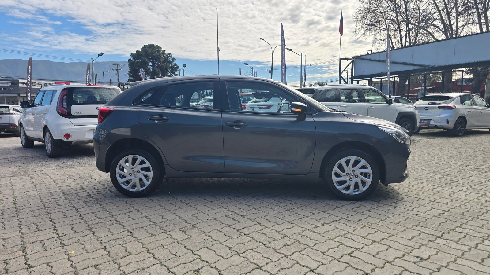 Suzuki NEW BALENO GLS HB 1.5 2023 - Imagen 4 de 17
