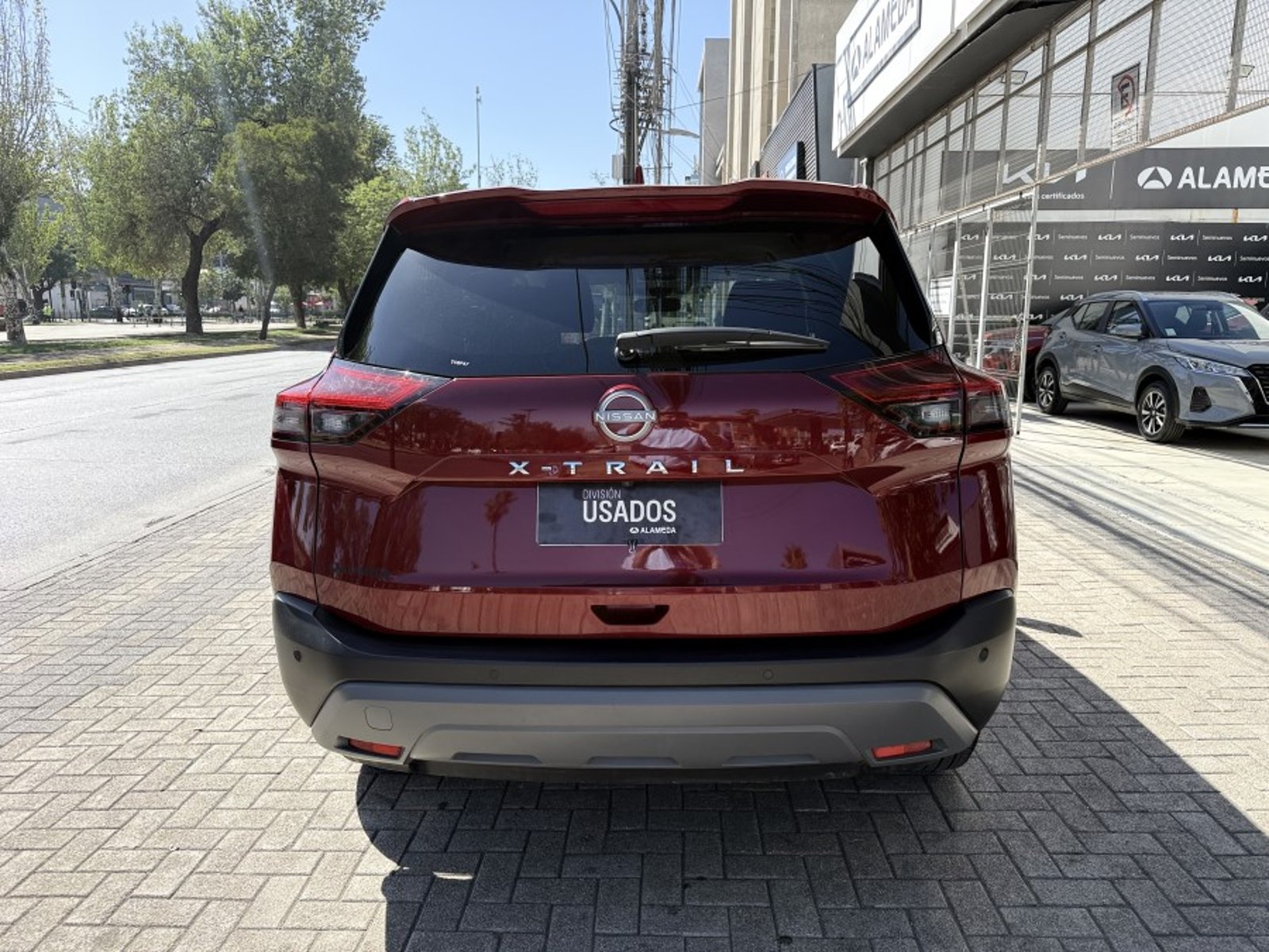 Nissan X TRAIL 4X2 7P CVT 2.5 2024 - Foto 4 de 8
