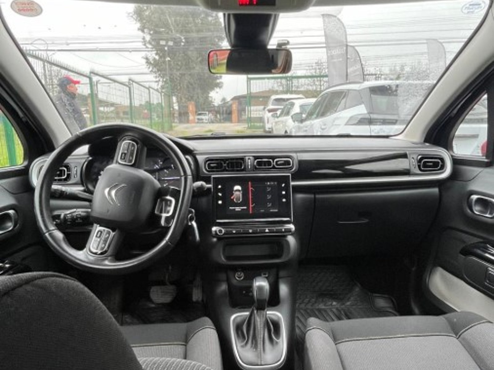 Citroën C3 PURETECH 1.2 2022 - Foto 4 de 5
