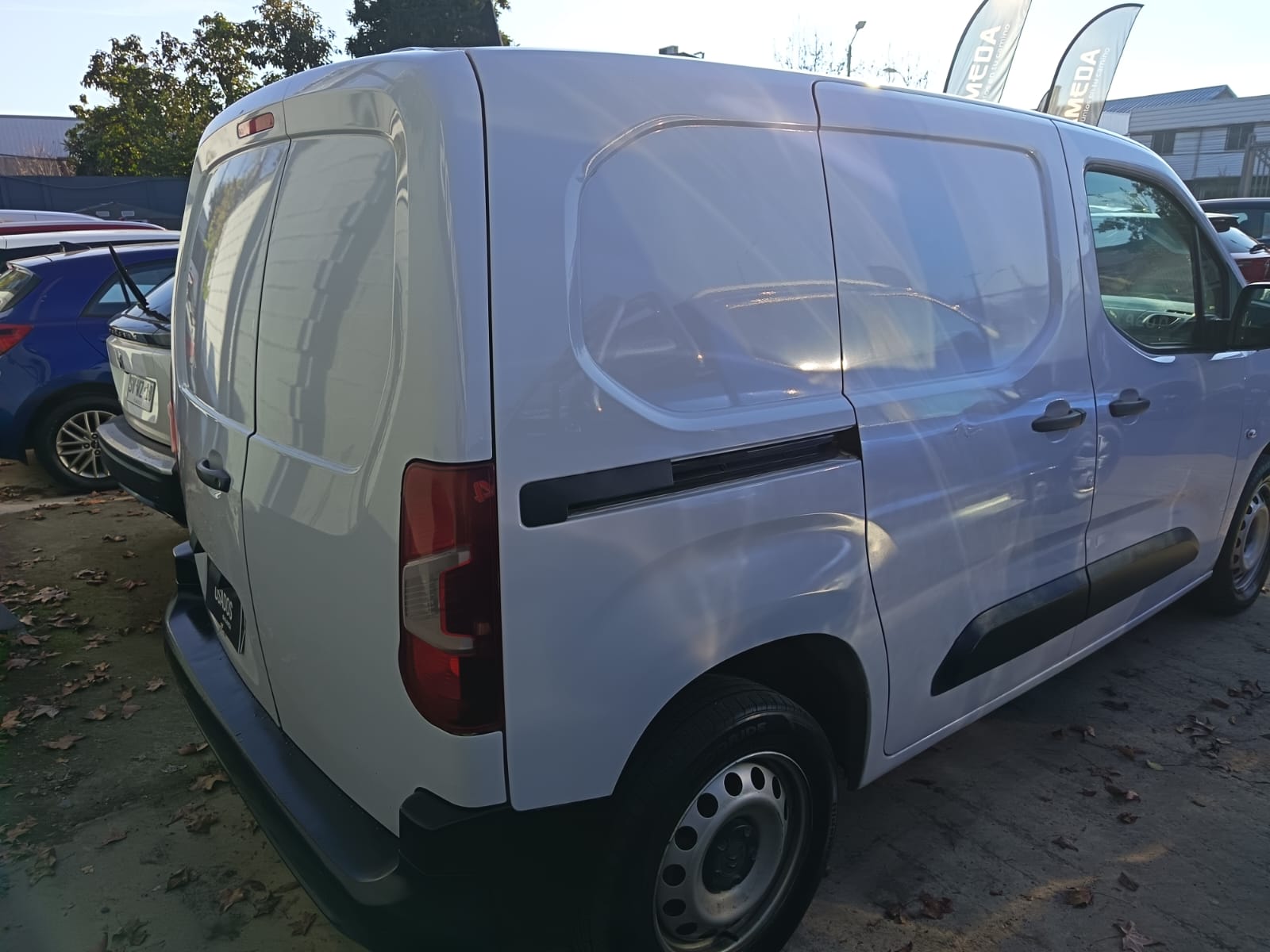 Citroën BERLINGO 1.5 2023 - Foto 4 de 8