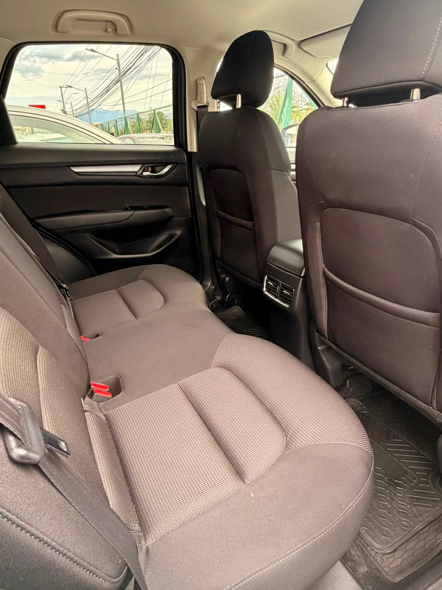 Mazda CX5 4X2 2.0 AUT 2025 - Imagen 4 de 4
