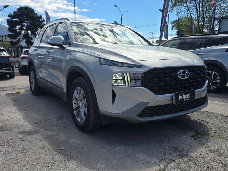 Hyundai SANTA FE TM CRDI 2.2 AUT 2023 - Imagen 8 de 18