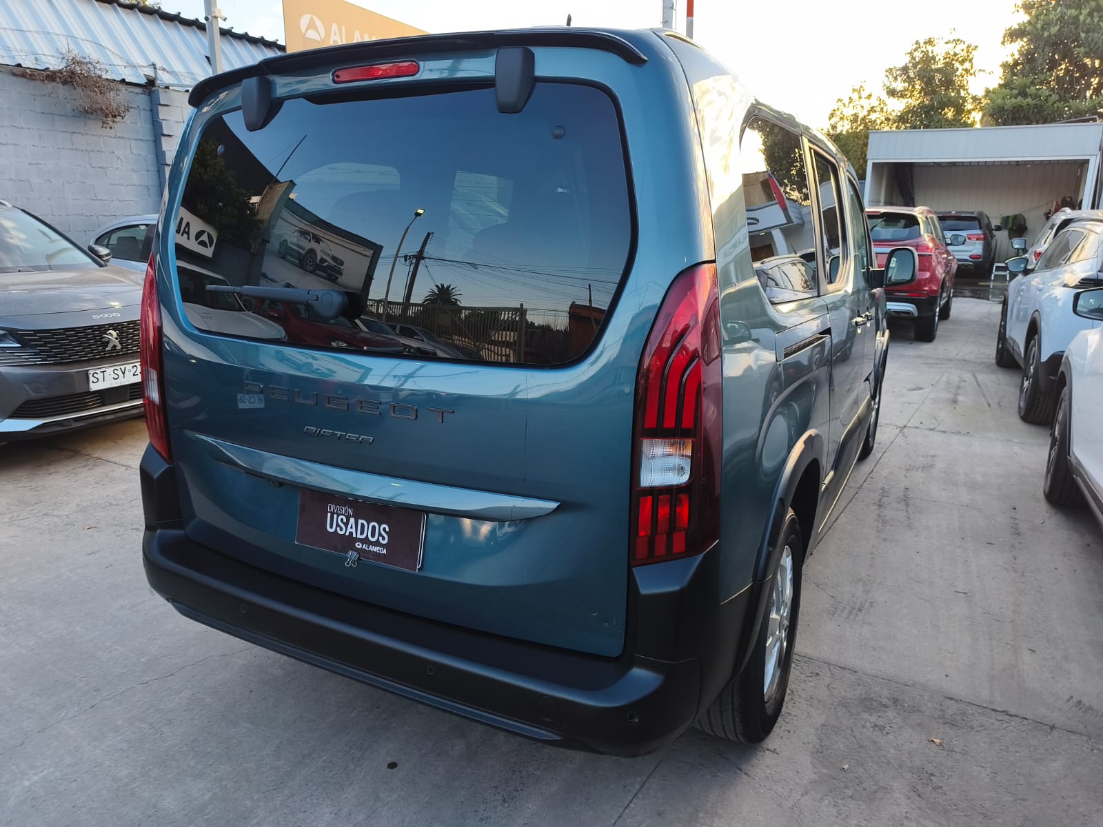Peugeot RIFTER ALLURE 1.5 2026 - Imagen 5 de 11