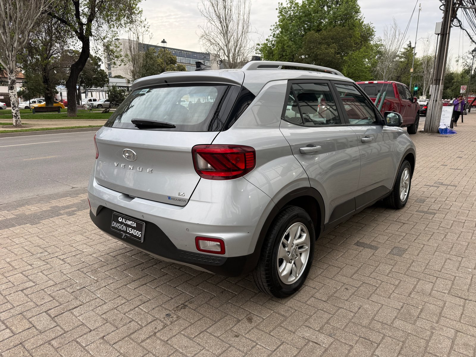 Hyundai VENUE QX 1.6 2022 - Foto 5 de 8