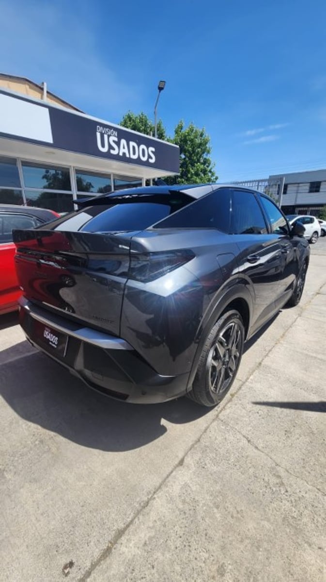 Peugeot 3008 GT 1.2 AUT 2025 - Imagen 9 de 10
