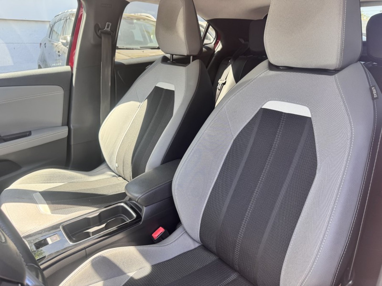 Opel MOKKA 1.2T 2023 - Imagen 10 de 11