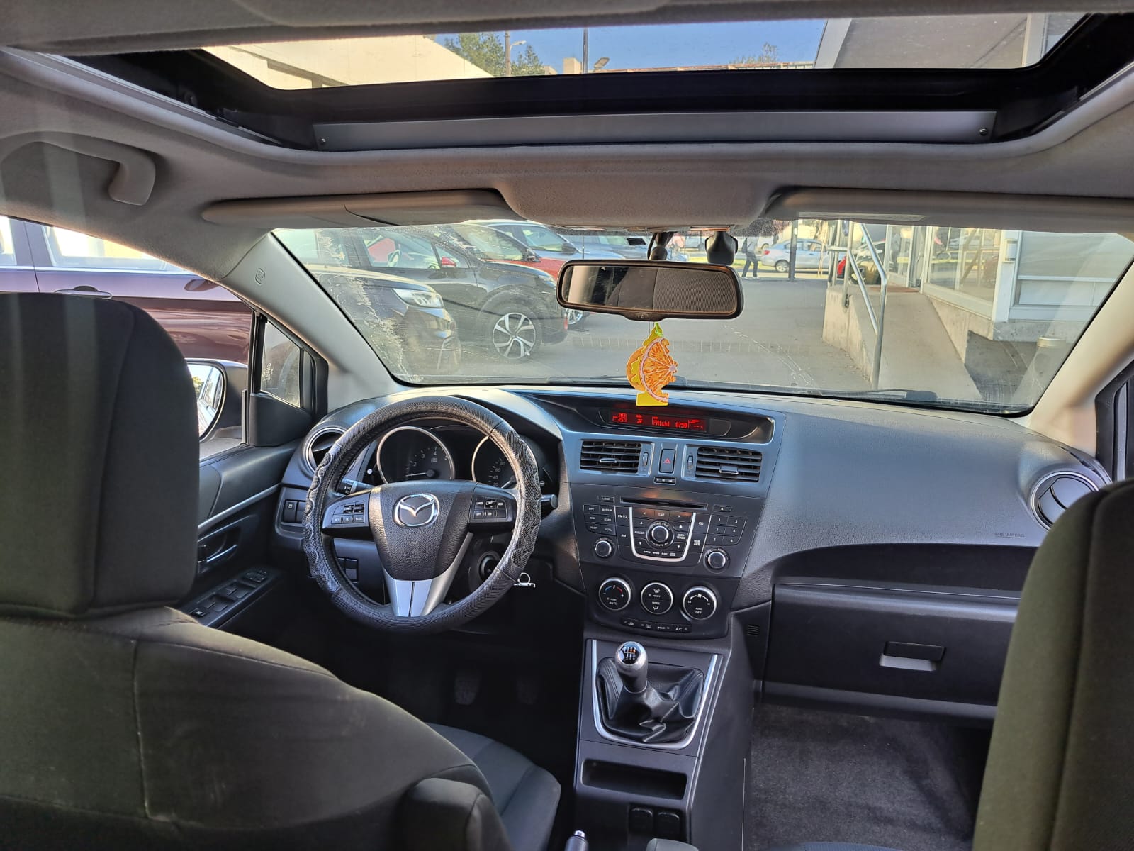 Mazda 5 V 2.0 2018 - Imagen 9 de 9