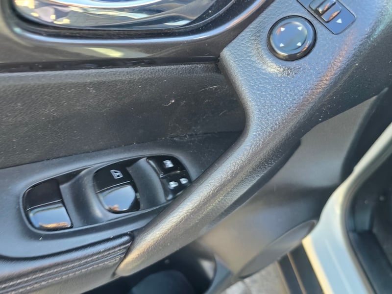 Nissan X TRAIL SENSE CVT 2.5 2019 - Imagen 17 de 19